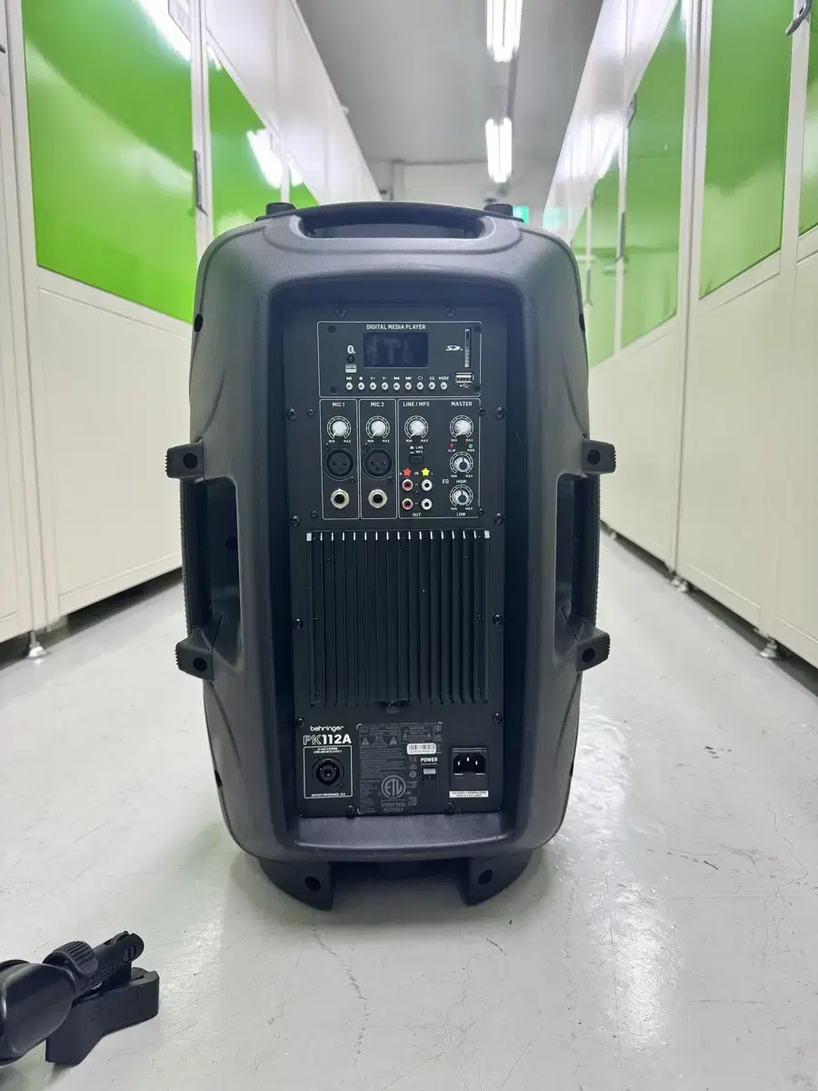 베링거 pk112a 600w 버스킹 공연 강연 스피커 앰프